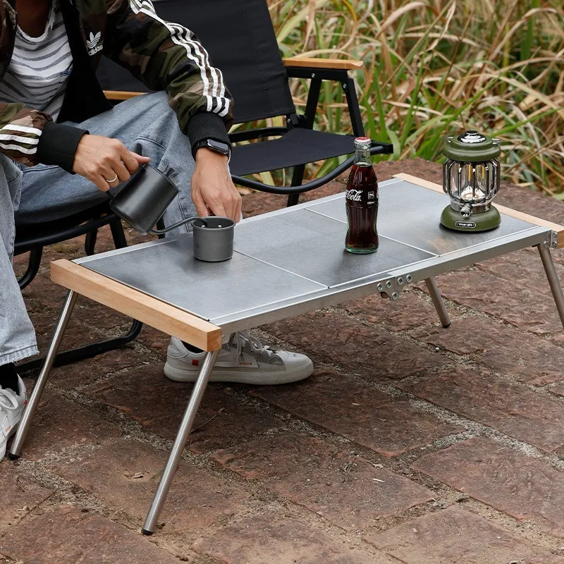 Camping table